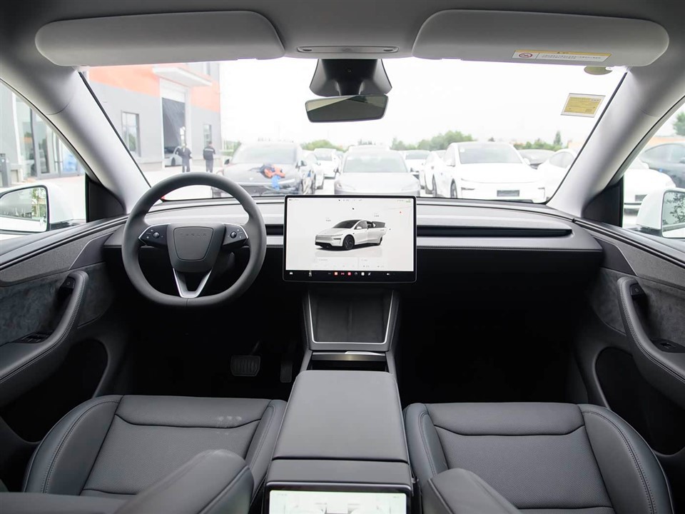 2025 Model Y Facelifted Long-range All-Wheel Drive Version factory