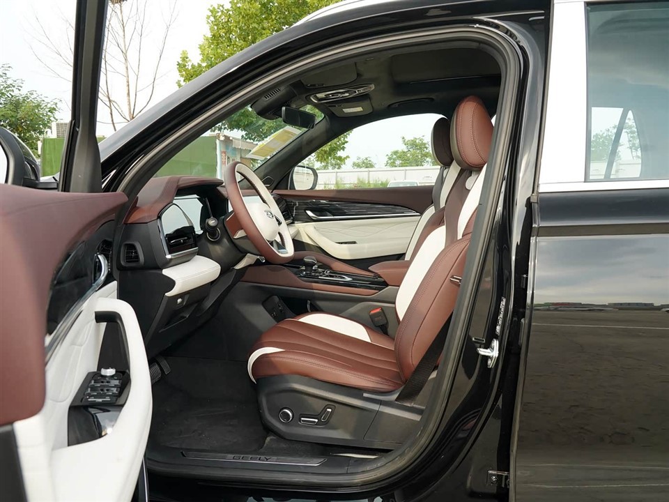 Used Geely Monjaro 2.0TD Four-wheel SUV factory