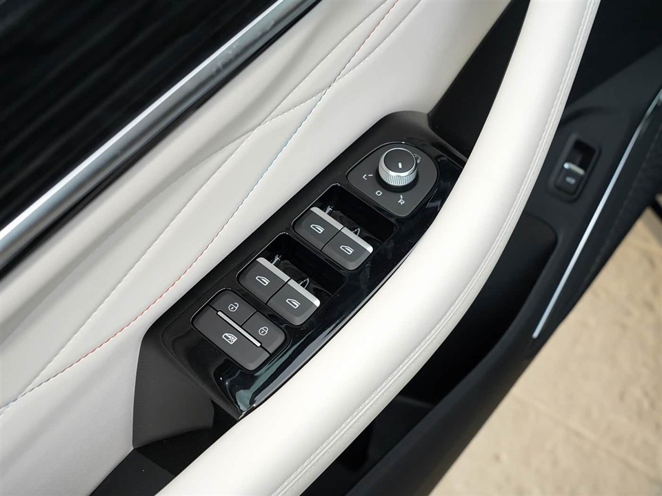 Used Geely Monjaro 2.0TD Four-wheel SUV high quality