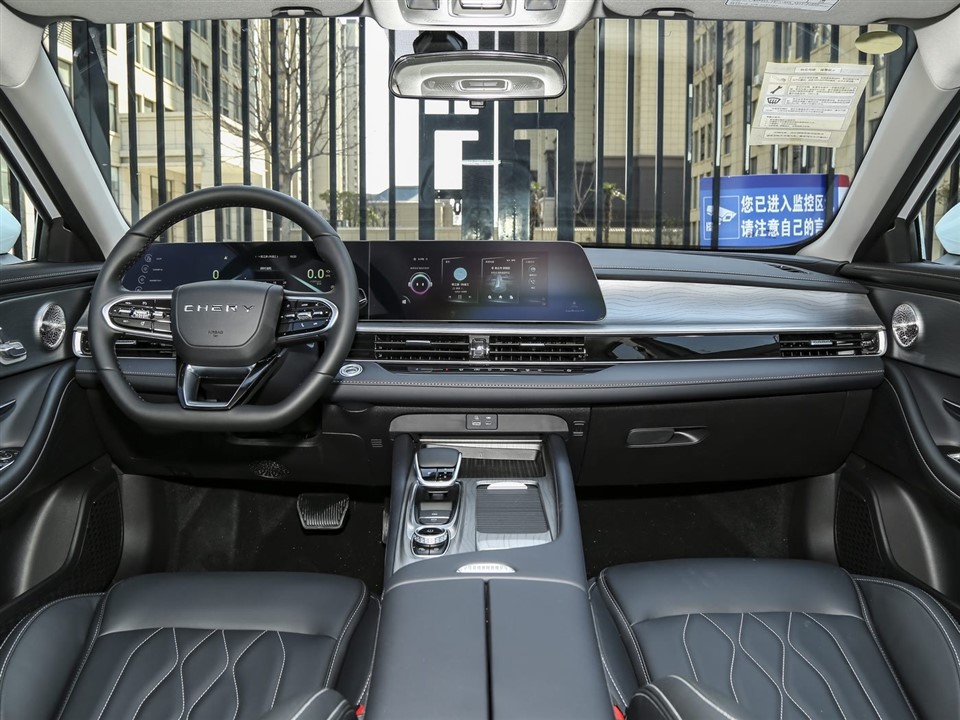 Chery Erez 82025 1.6T DCT Premier Edition best